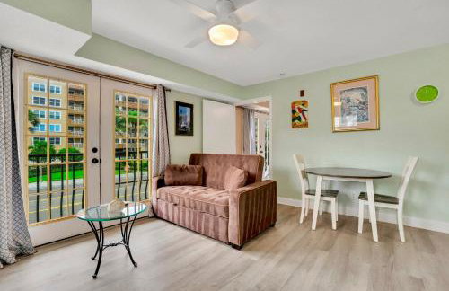 Sunset Corner - Beach View & Heated Pool! - Foto 16