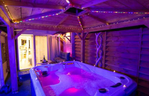Lovina chambre de charme avec jacuzzi - Photo 9