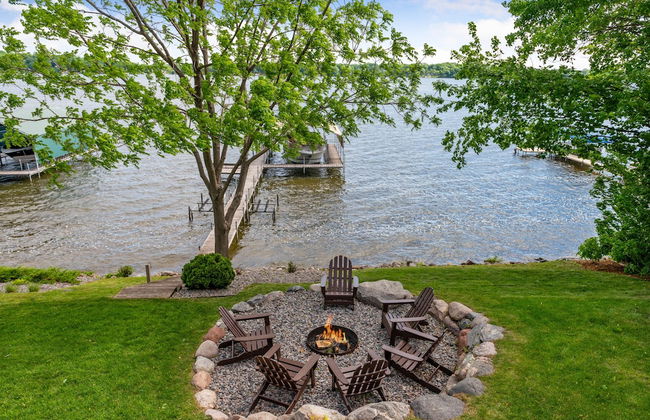 Lakefront Luxury - Foto 40