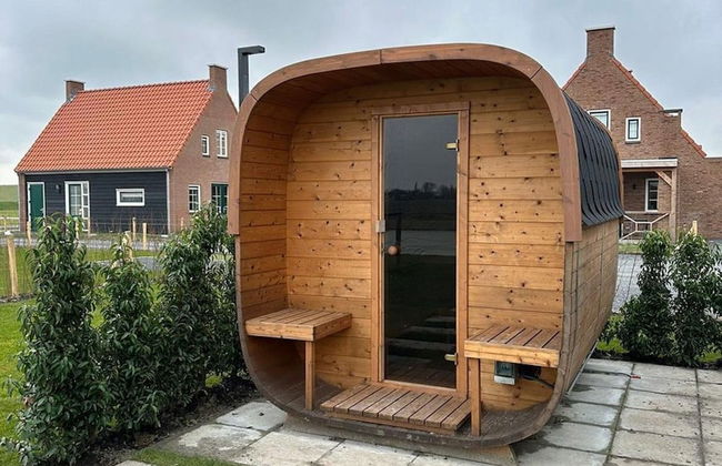 Villa With hot tub and Sauna, on a Holiday Park - Foto 12