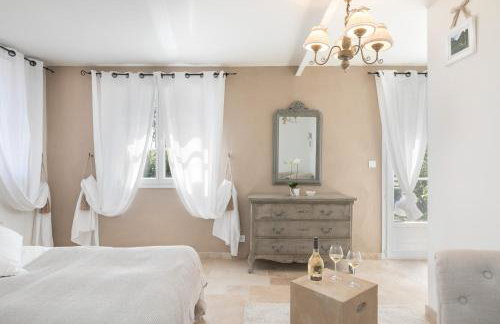 Chateau des Bertrands - Foto 23