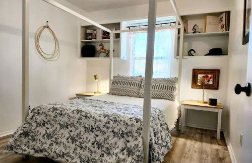 Family Retreat with Hot Tub, Piano, Games Room & Playhouse Medi Center Location - Foto 12