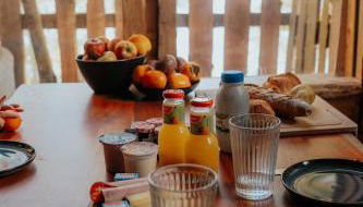La Cabane dans les arbres du Domaine de la Forestière - Foto 5