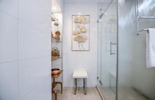 Stylisch und Schick, neue Wohnung, U-Bahn 2 Minuten - Photo 48