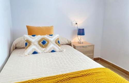 Estancia a 600m de la playa en el centro de Punta Umbria - Foto 3