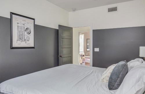 Jack Daniels House with Rooftop Golf, City views! 8min to Whiskey Row! Sleeps 10! - Foto 46