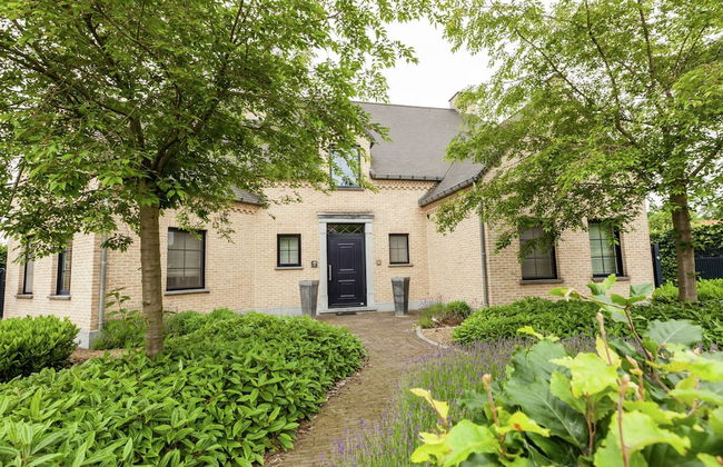 Beautiful Villa with Sauna & Hot Tub in the Region Haspengouw - Foto 32