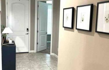 Spacious, Family-Friendly Home - Photo 7