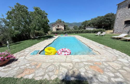 Elegant Farmhouse Retreat in Poreta, Italy - Foto 144