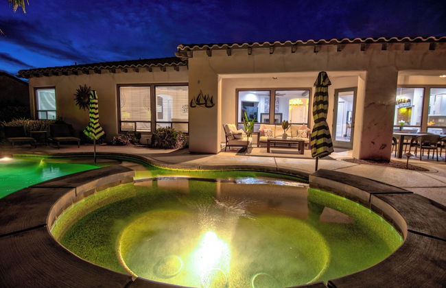 5BR Resort Style Entertainer with Pool, Spa, BBQ - Foto 35