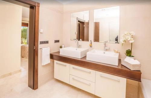 Casa Orquídea - Luxury 4 bedroom Villa - Photo 22