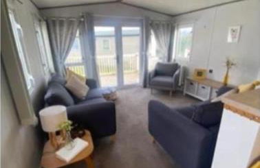 Stylish 4 Berth Caravan At Dovercourt Holiday Park Ref 44413A - Foto 2