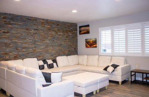 Lux Private Home - Pool, Billiards, 8 Smart TVs, Board Games, Cotton Bedding - The Stone Sanctuary at McCullough Hills Trailhead - Foto 8