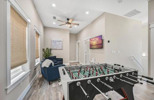 Beach Haven - Brand New Home - Private Pool- Just 300 Feet From The Beach! - Foto 19