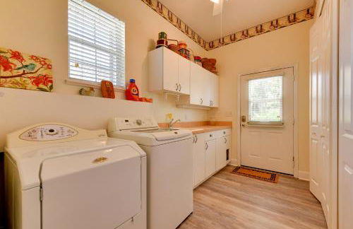 Waterfront Lake Placid Home with Private Dock! - Foto 27