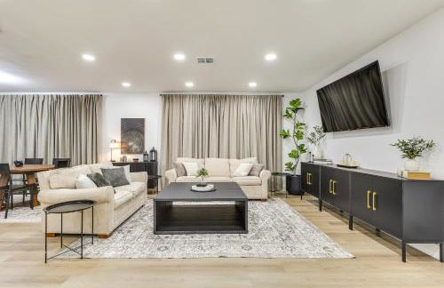 Walk to City Center Modern Coral Springs Getaway - Foto 1