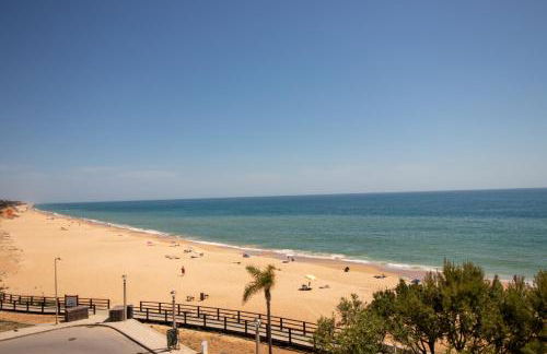 Quarteira Beach - Foto 2