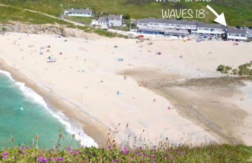 Whispering Waves in Porthtowan, Beachfront Apartment - Photo 27