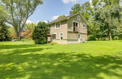 Walk to River Couples Retreat in Kintnersville! - Foto 22