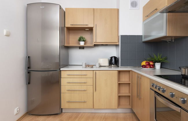 Warsaw Ursynów Apartment by Renters - Photo 7