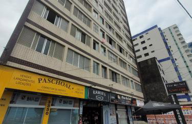 Apartamento Aconchego Frente Mar - Vila Guilhermina Praia Grande SP - Cozinha Completa - Climatizador de Ar - TV a Cabo - Wi-Fi - Photo 45