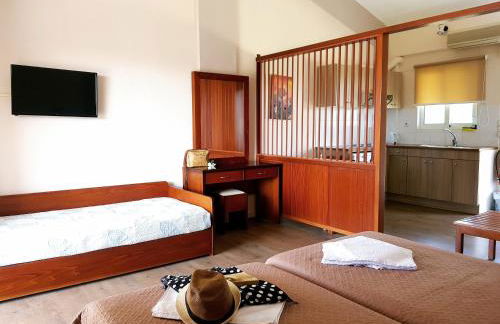 Hotel Kalamitsi Apartments - Photo 35