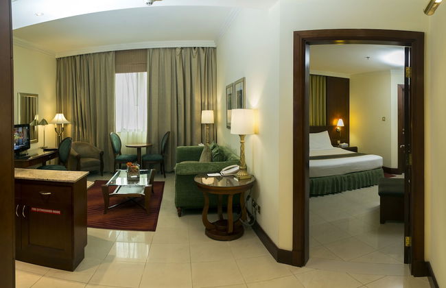 City Seasons Suites - Photo 8