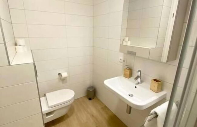 Luxury 2023 Flat in city center. Parking - Foto 11