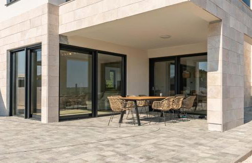 4 Bedroom Cozy Home In Poljica Brig - Foto 23