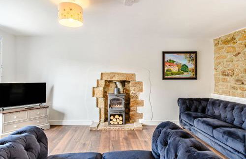 Castle Cottage - Photo 3