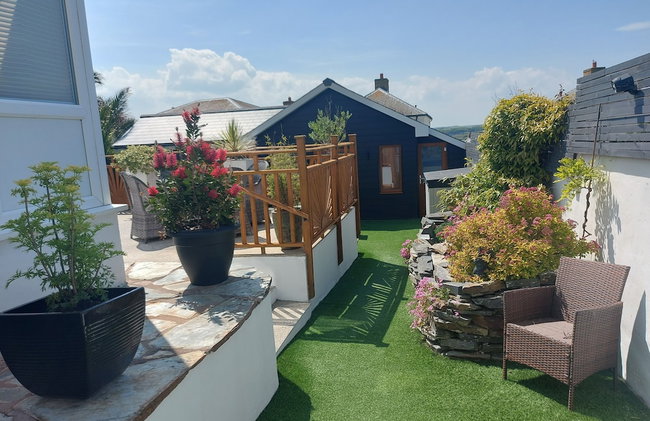 Meadow View Apartments are 2 and 3 bedroomed with private parking - Foto 141