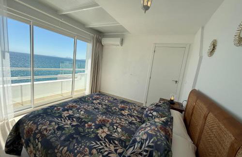 Front Sea View Penthouse - Photo 26
