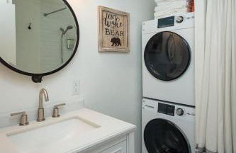 The Brook Ave Bungalow - Photo 19