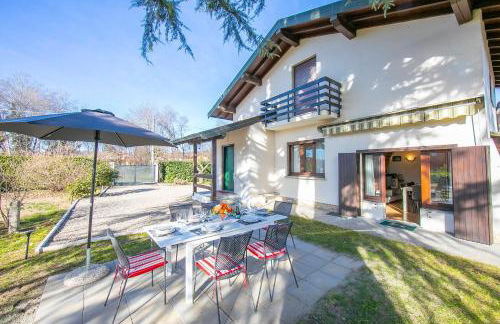 Cedar House Villa Few Minutes From Lake - Happy Rentals - Foto 32