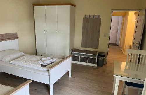 Ferienwohnung mit 4 Betten - Balkon - Küche - Foto 22