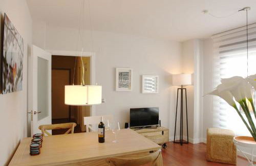 Tranquilo y Céntrico apartamento 1 dormitorio - Photo 8