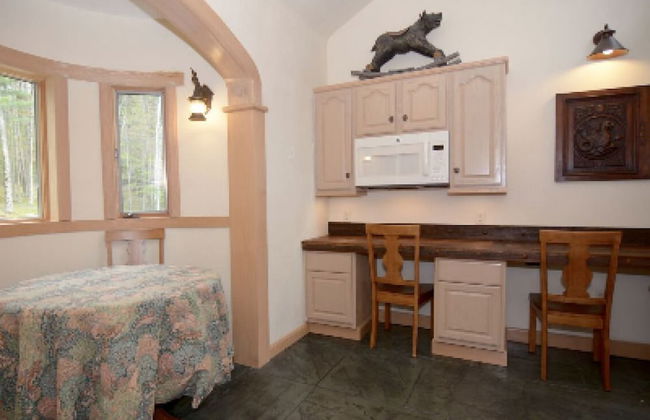 HIGHLANDS CASTLE overlooking Lake George.. plus 2 other Castles! - Foto 38