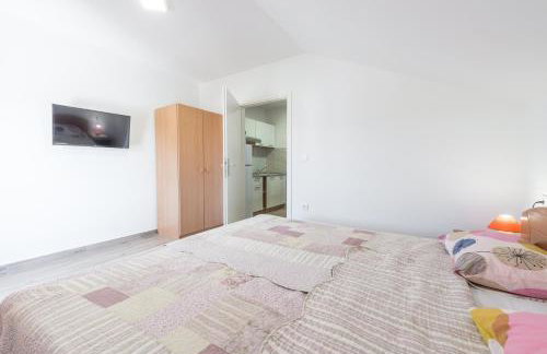 Apartments Vukelic - Photo 22