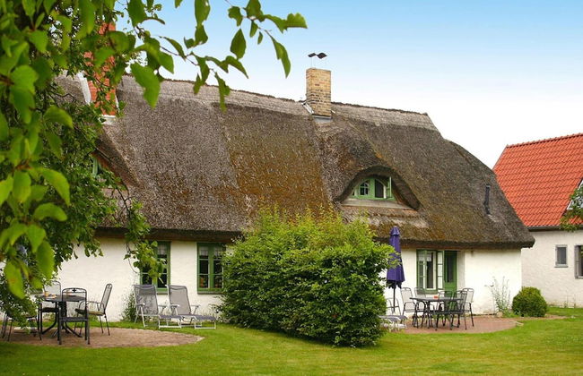 Reihenhauser im Hafendorf Vieregge auf Rugen - Photo 1