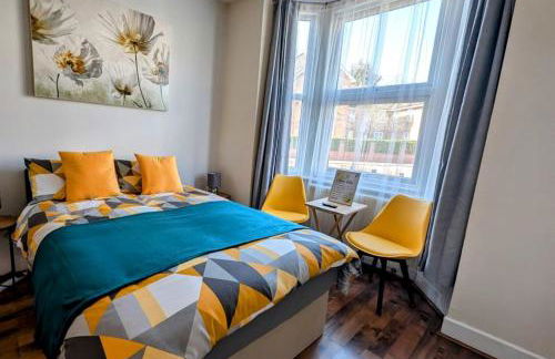 Spacious Studio with Private Kitchen and Bathroom - Foto 1