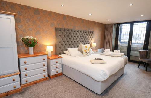 Mallard Engine Shed - Photo 19