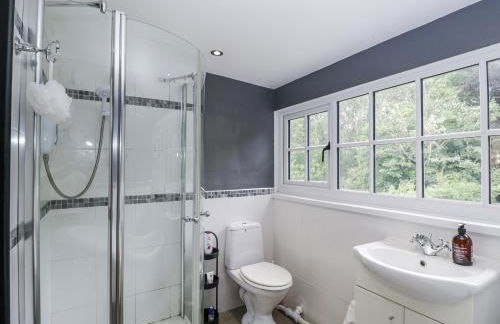 Woods Cottage - Photo 26