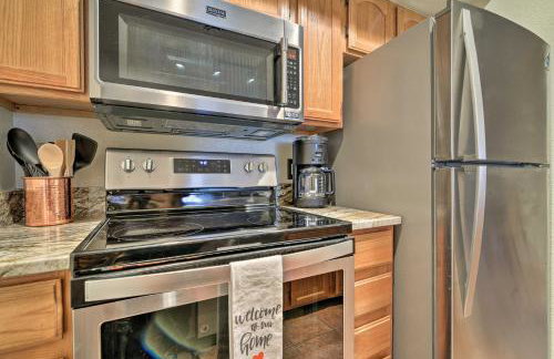 Walk to Main St Frisco Condo with Community Pool! - Foto 6