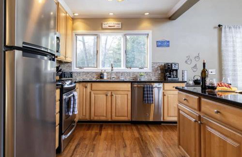 Cozy Naples Escape I Nestled in Lakes and Mountains - Foto 9