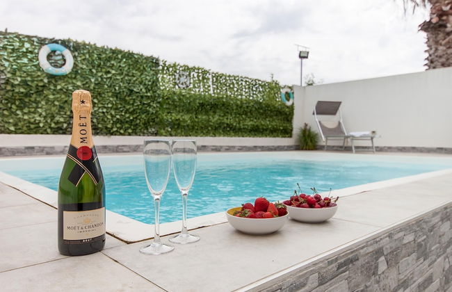 Villa Salemi With Pool - Photo 2