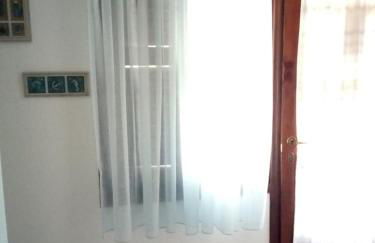 Violetta Studios & Apartments - Foto 3