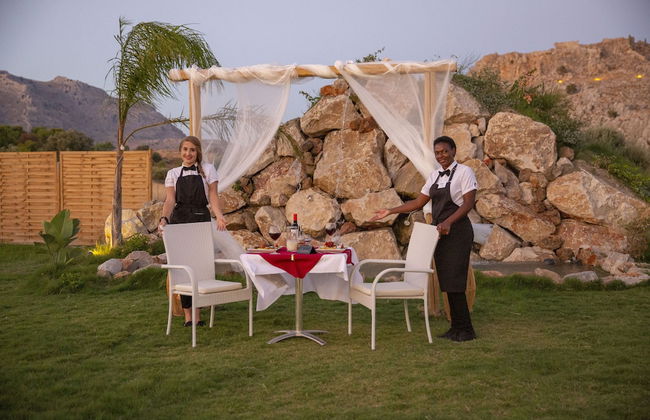 Alia Suites & Alia Beachfront Suites and Spa - Photo 59