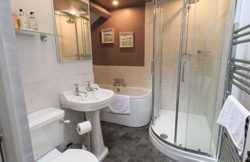 The Mounting Steps - Foto 22