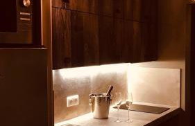 PRIVATE ROOM & SPA avec Jacuzzi privatif - Foto 25