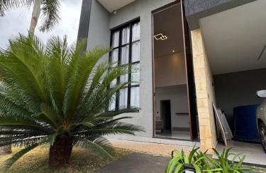 Belo sobrado com piscina aquecida em Ninho Verde 2 - Foto 28